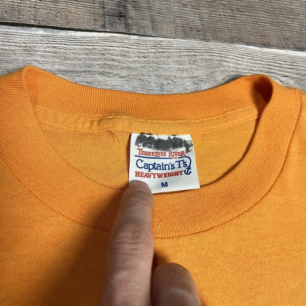 Tennessee Volunteers Shirt Size Medium Orange Vintage NCCA Sportswear Team Logo